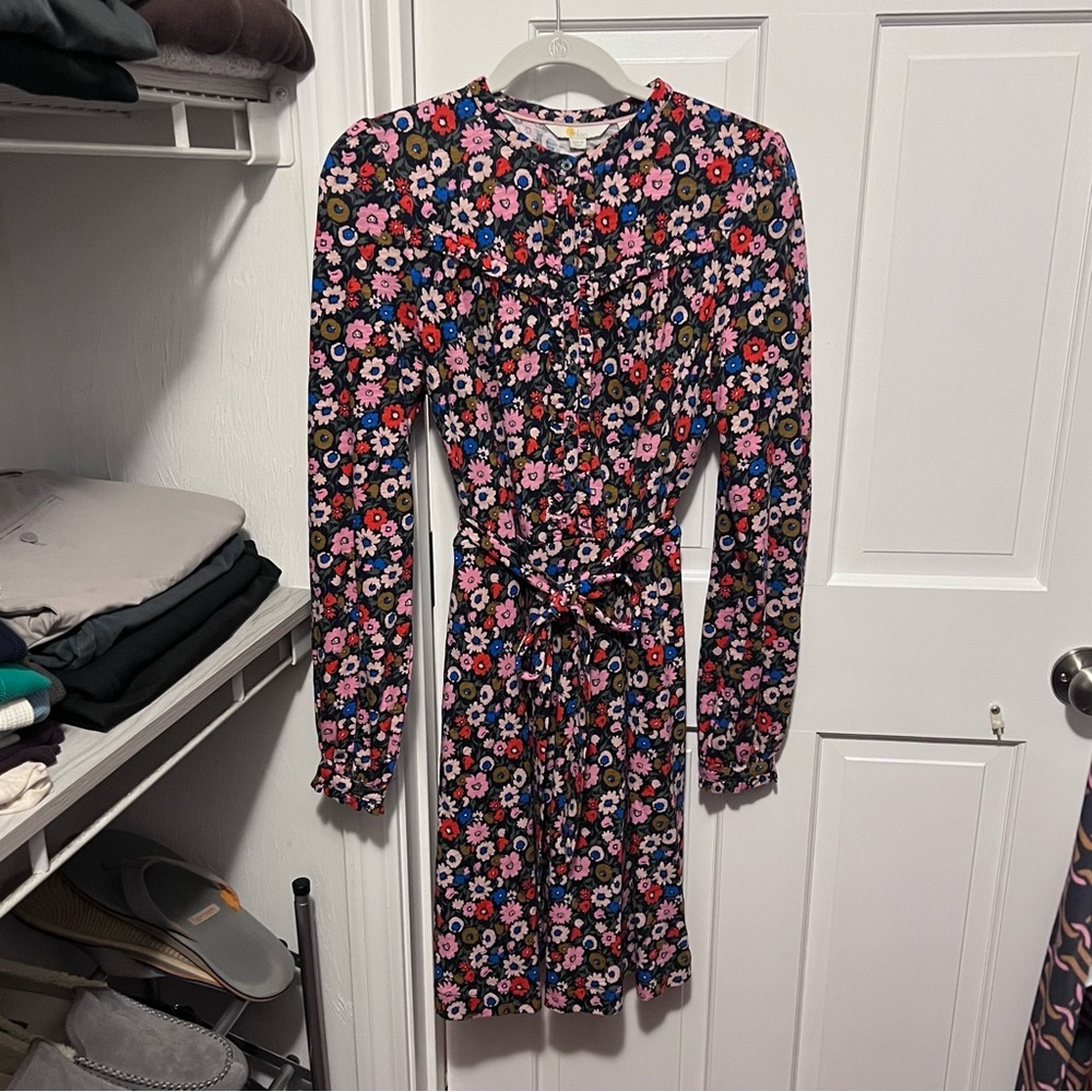Boden Ruffle Button Mini Dress in French Navy, Elegant Bloom • Size 10 - Picture 4 of 16